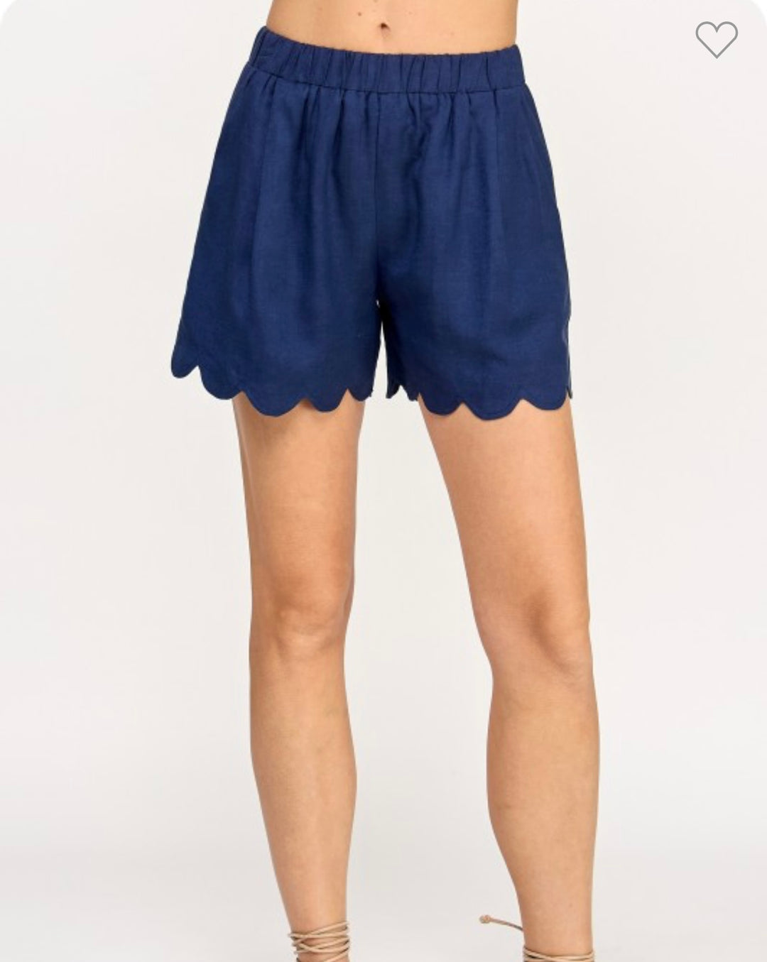 Claudia Scalloped Linen Shorts