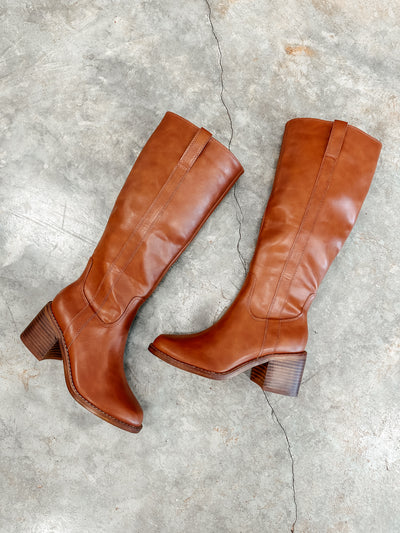 Harriett Boot