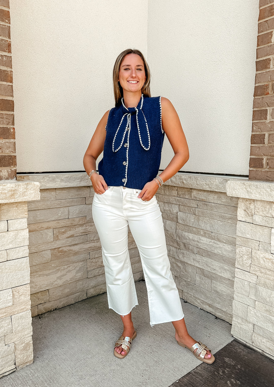 Karly Knit Sleeveless Sweater: Navy