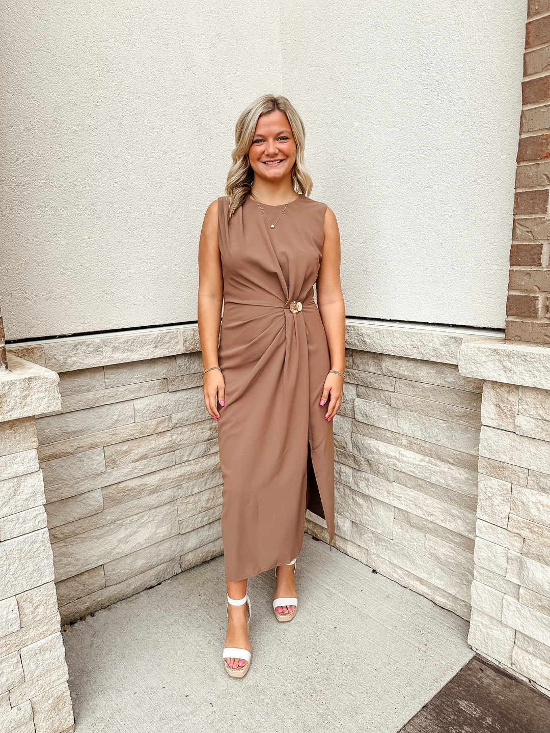 Mocha Mousse Maxi