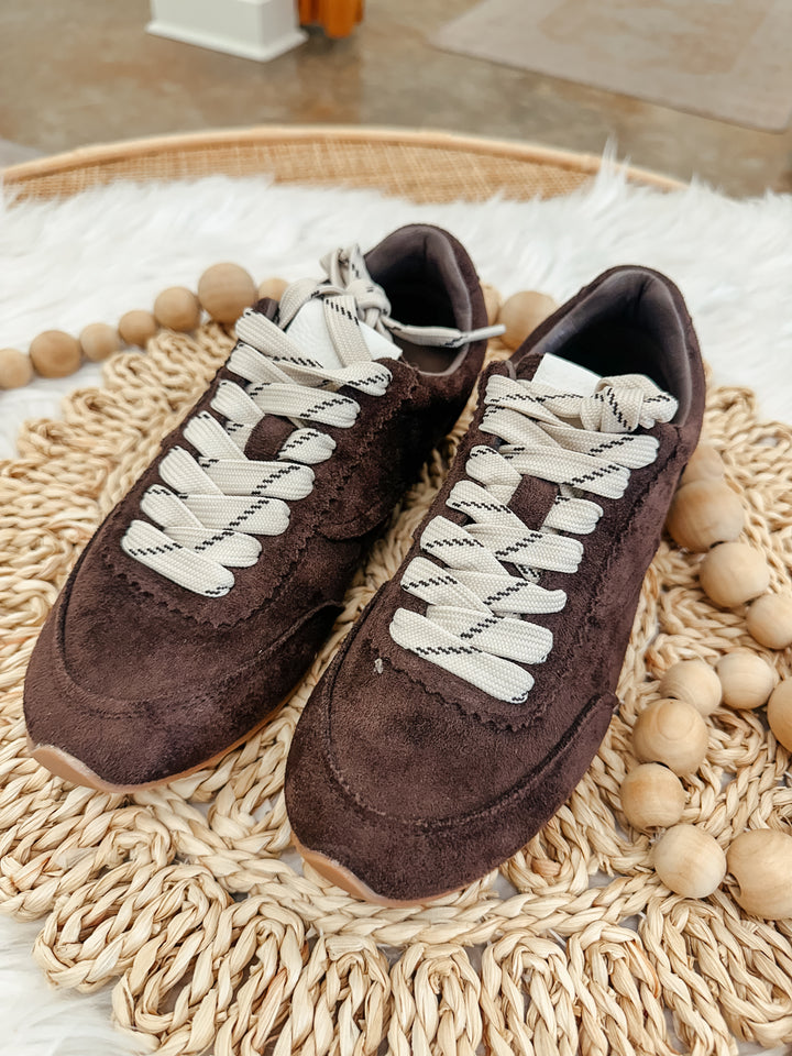 DV Felsha Sneaker: Brown